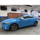 14 14 Volvo V40 R-Design D2