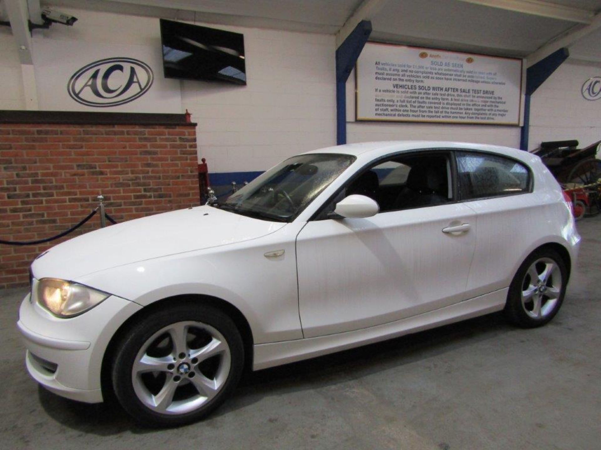 59 09 BMW 116I Sport