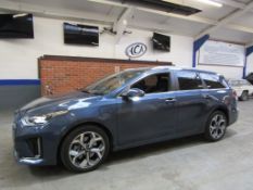 21 21 Kia Ceed 3 Phev S-A