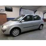 07 07 Renault Scenic Dyn DCI106