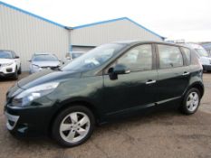 59 09 Renault Scenic Dyn DCI 105