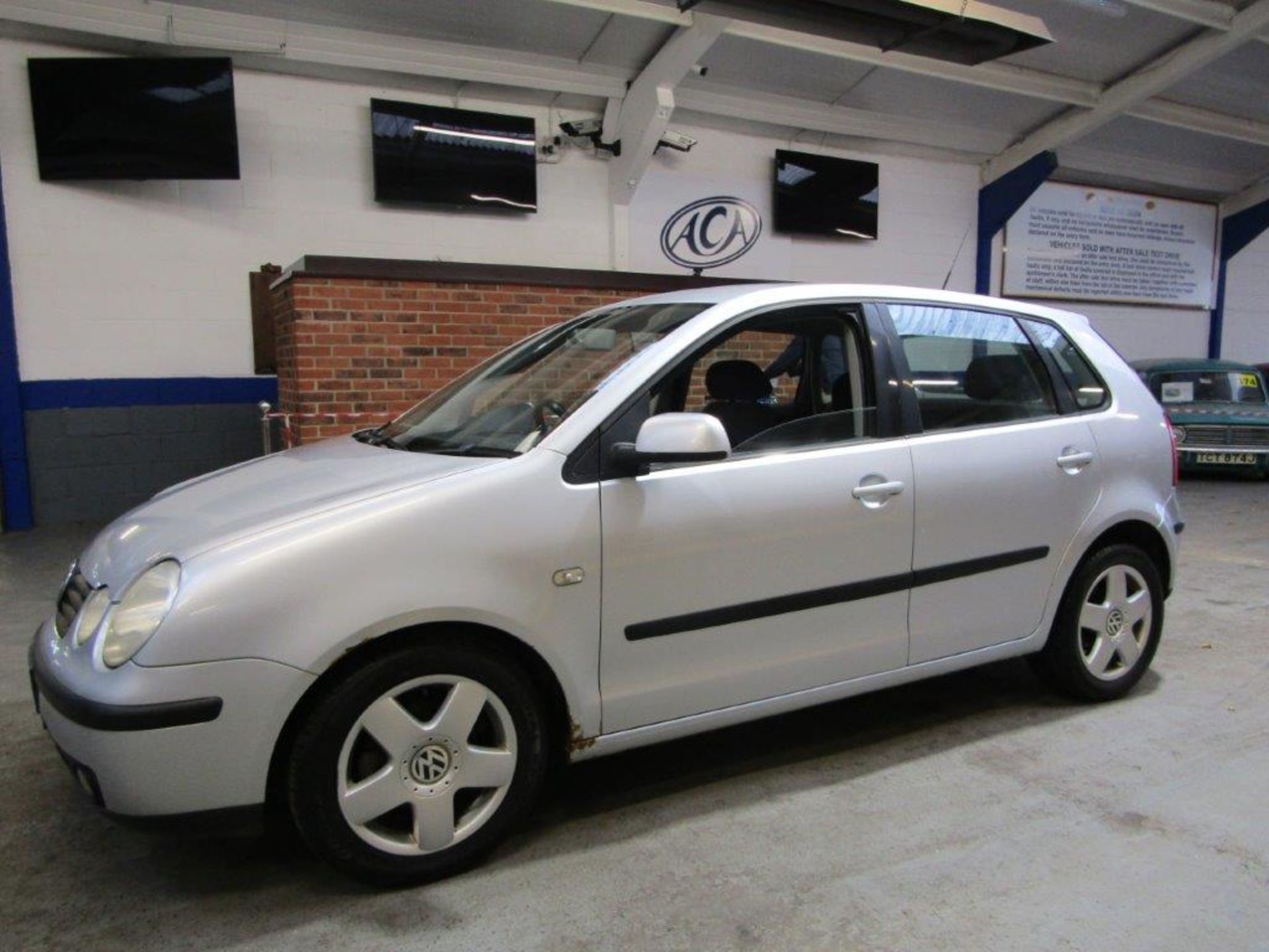 03 03 VW Polo Sport TDi