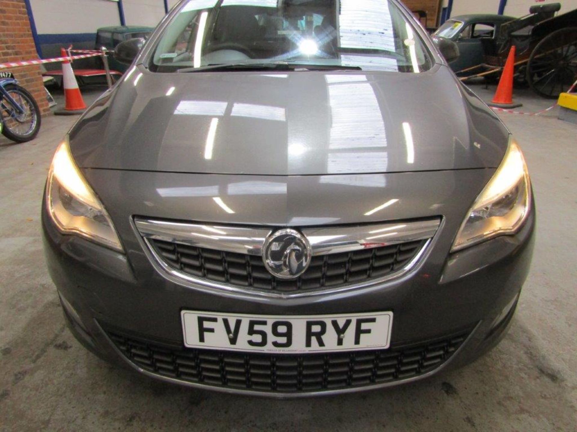 59 09 Vauxhall Astra Exclusiv 113 - Image 3 of 19