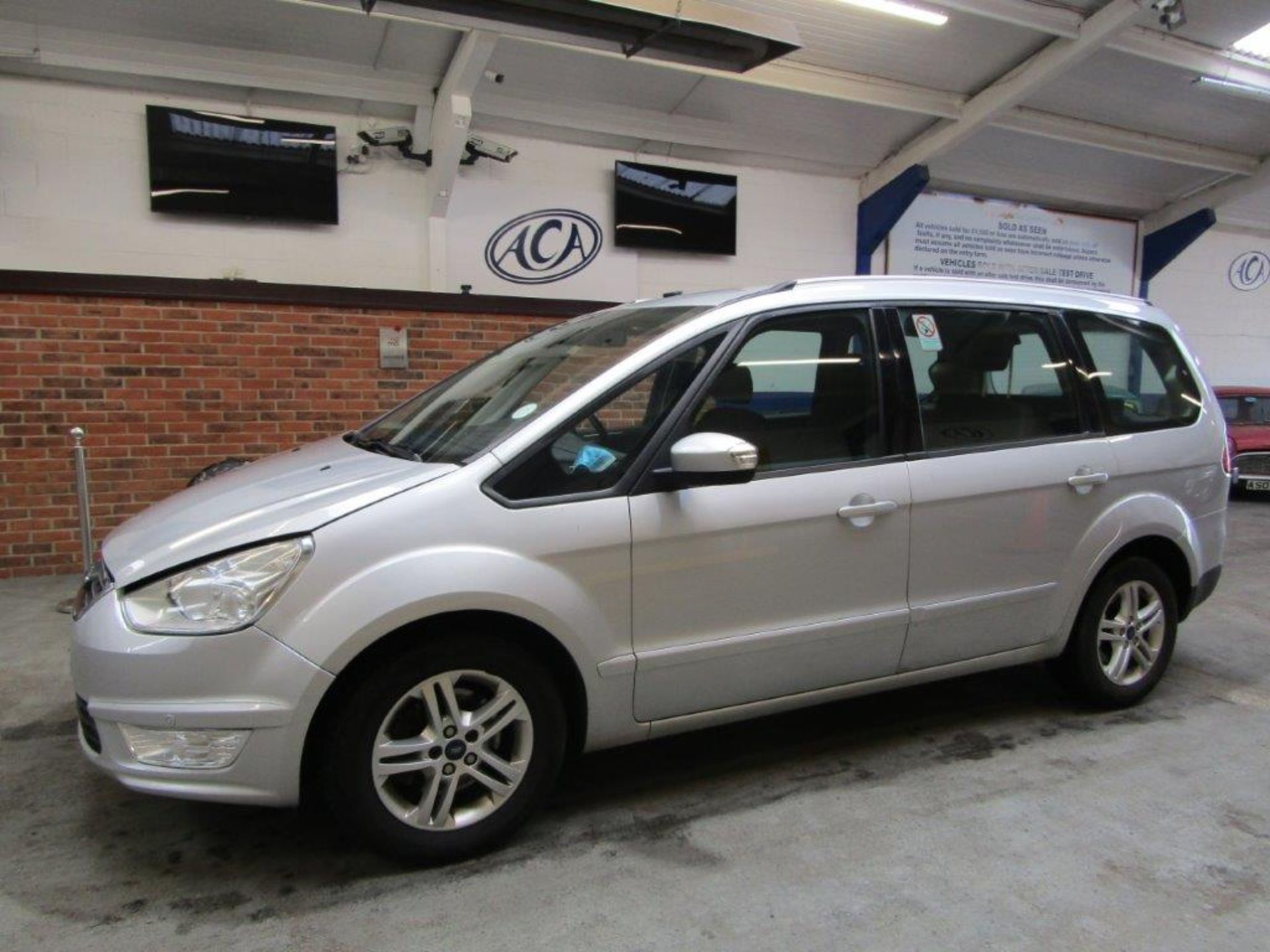 61 11 Ford Galaxy Zetec TDCi Auto