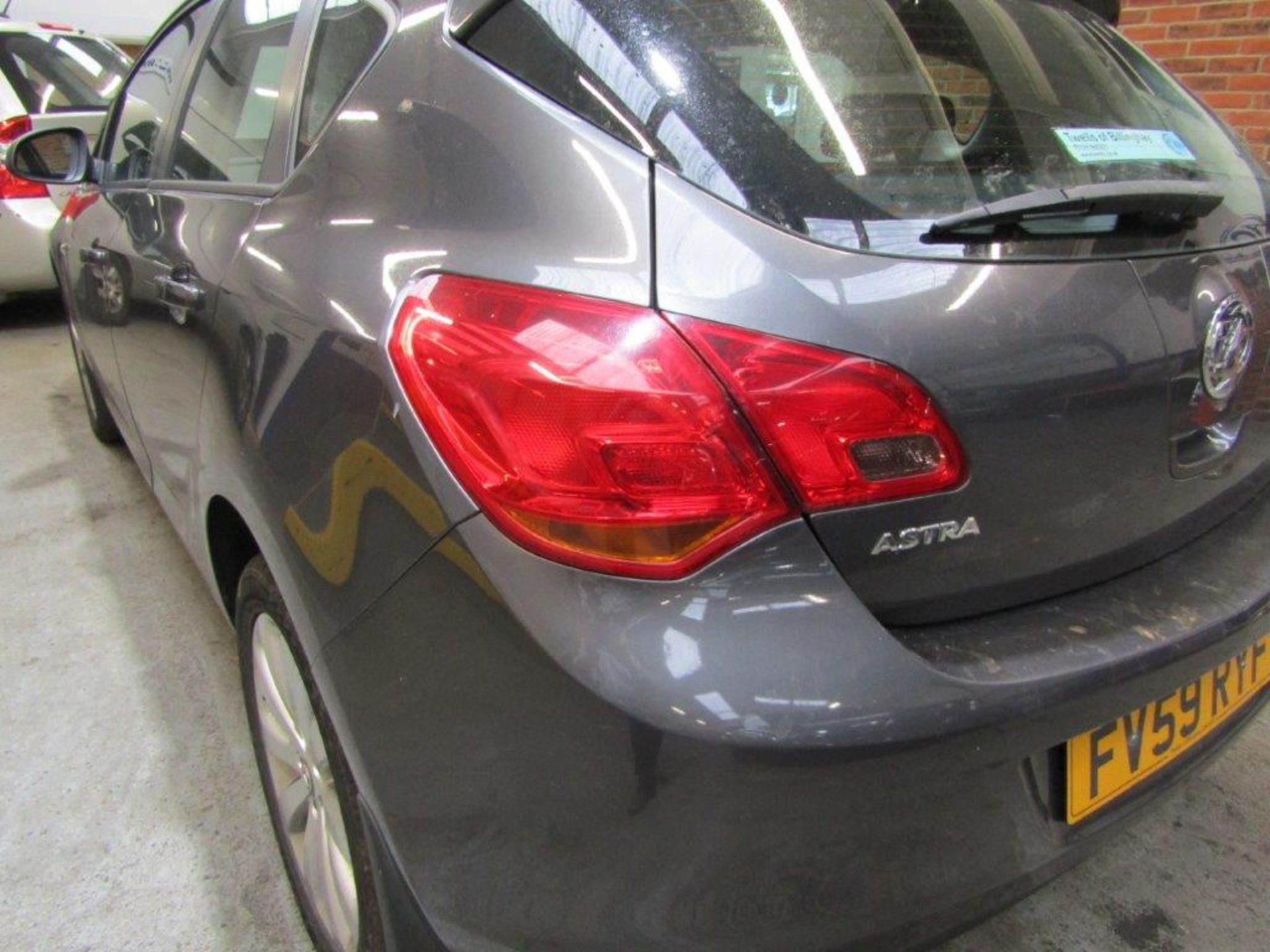 59 09 Vauxhall Astra Exclusiv 113 - Image 8 of 19