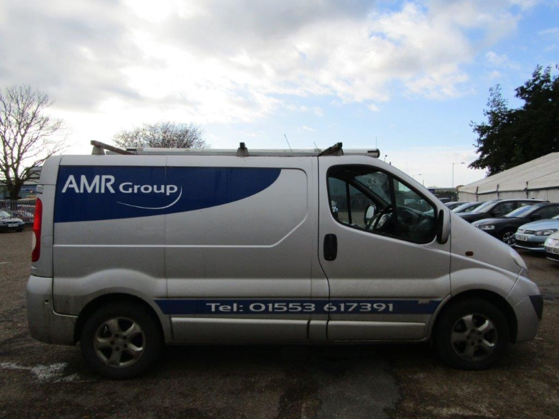 61 11 Vauxhall Vivaro 2700 Sportive - Image 6 of 20