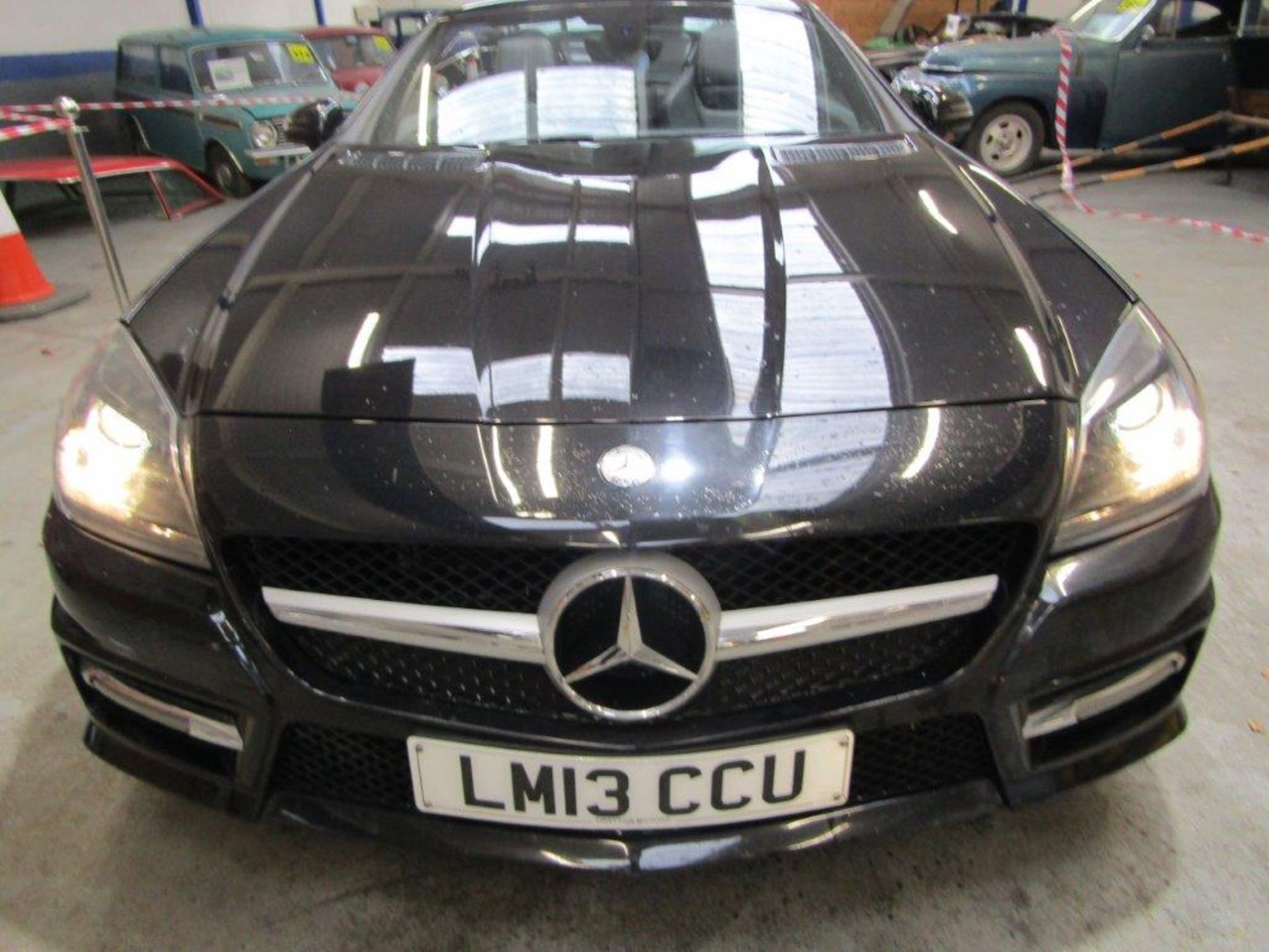 13 13 Mercedes SLK250 AMG Sport CDi - Image 8 of 23