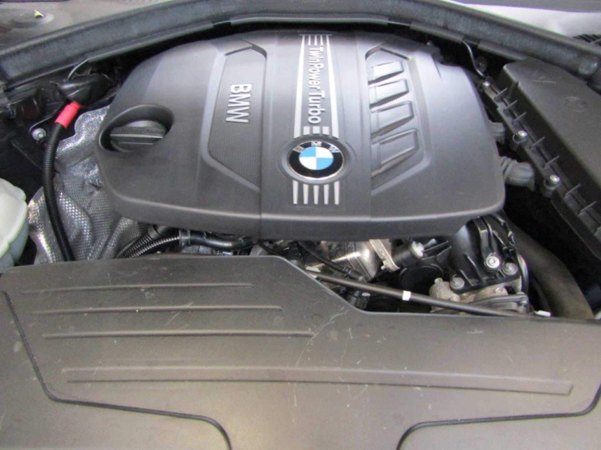 13 13 BMW 116d Sport - Image 9 of 28