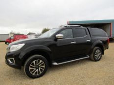 68 18 Nissan Navara Tekna DCi