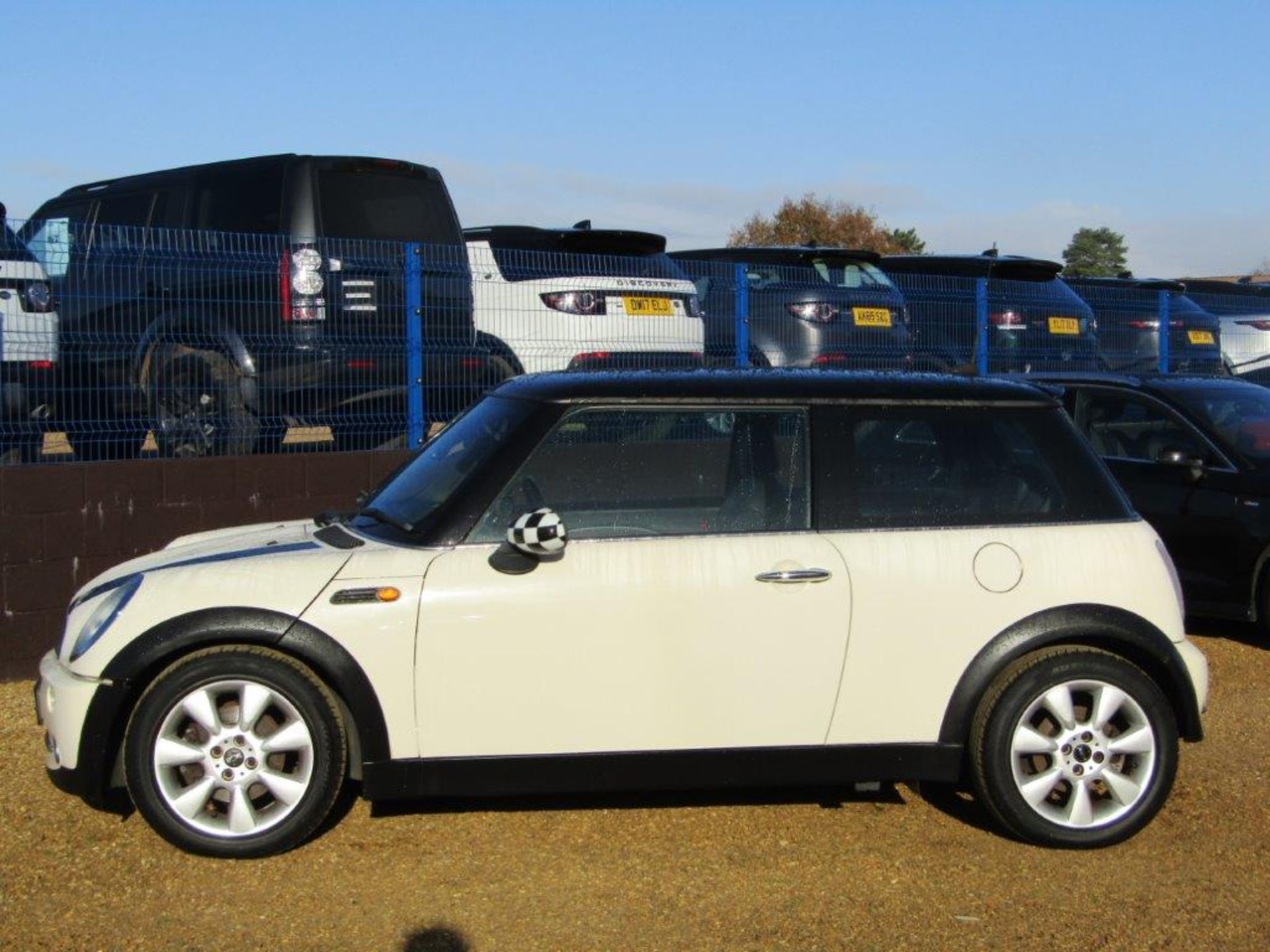 55 05 Mini Cooper - Image 2 of 19