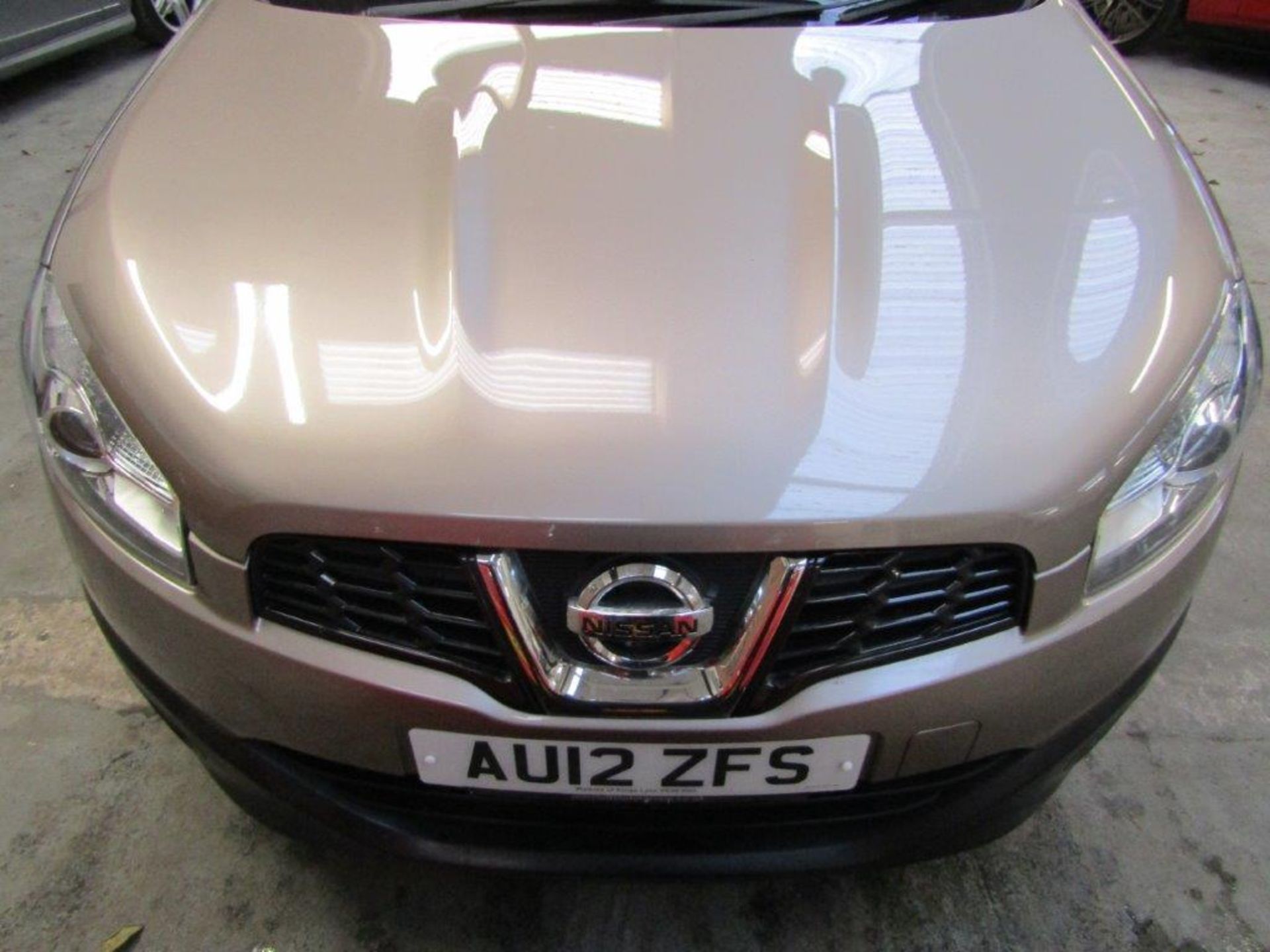 12 12 Nissan Qashqai N-Tec + IS DCI - Image 2 of 18