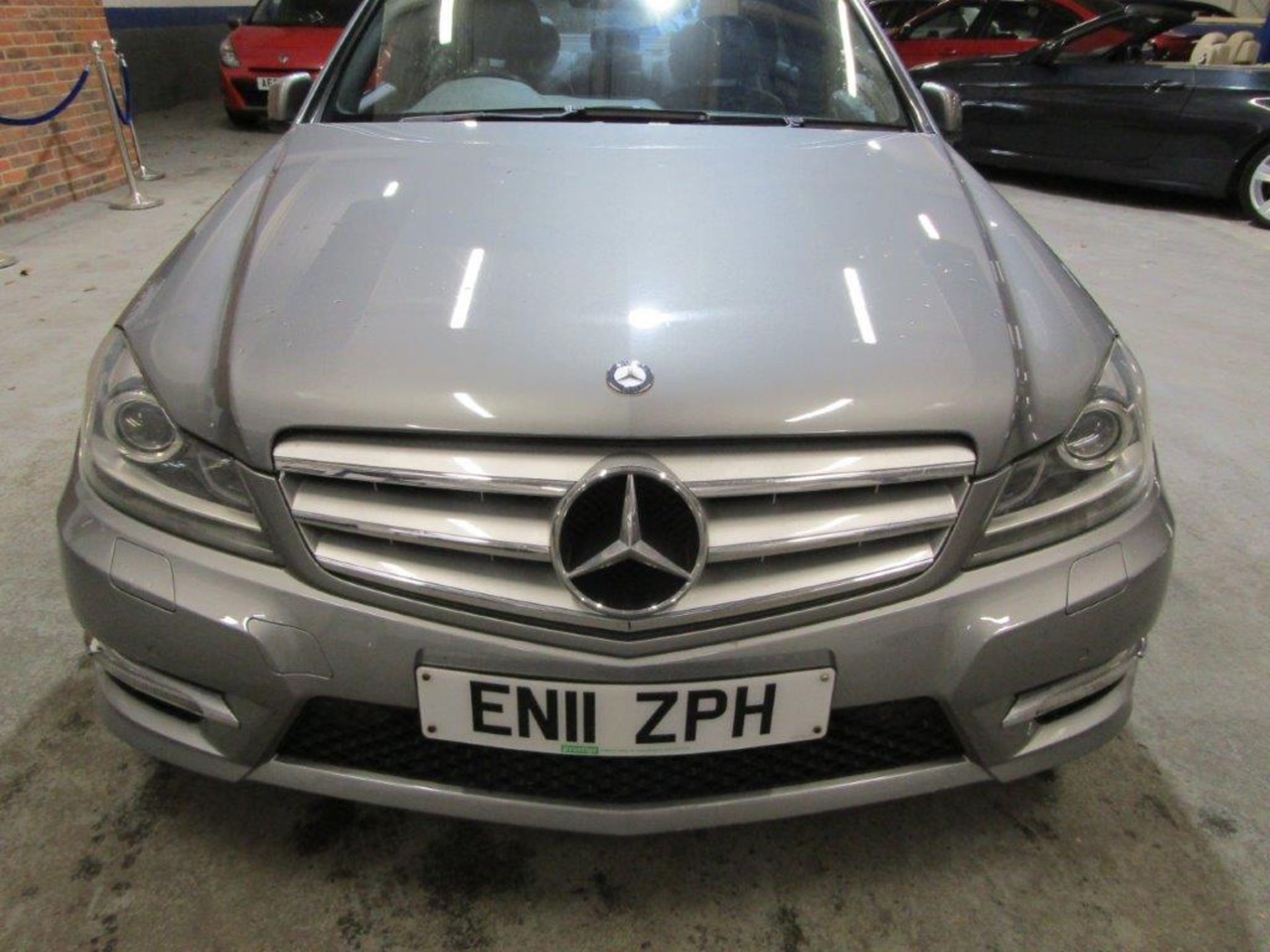 11 11 Merc C220 Sport CDI Blue - Image 2 of 21