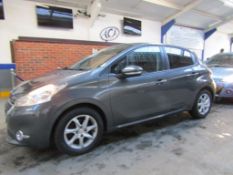 62 12 Peugeot 208 Active