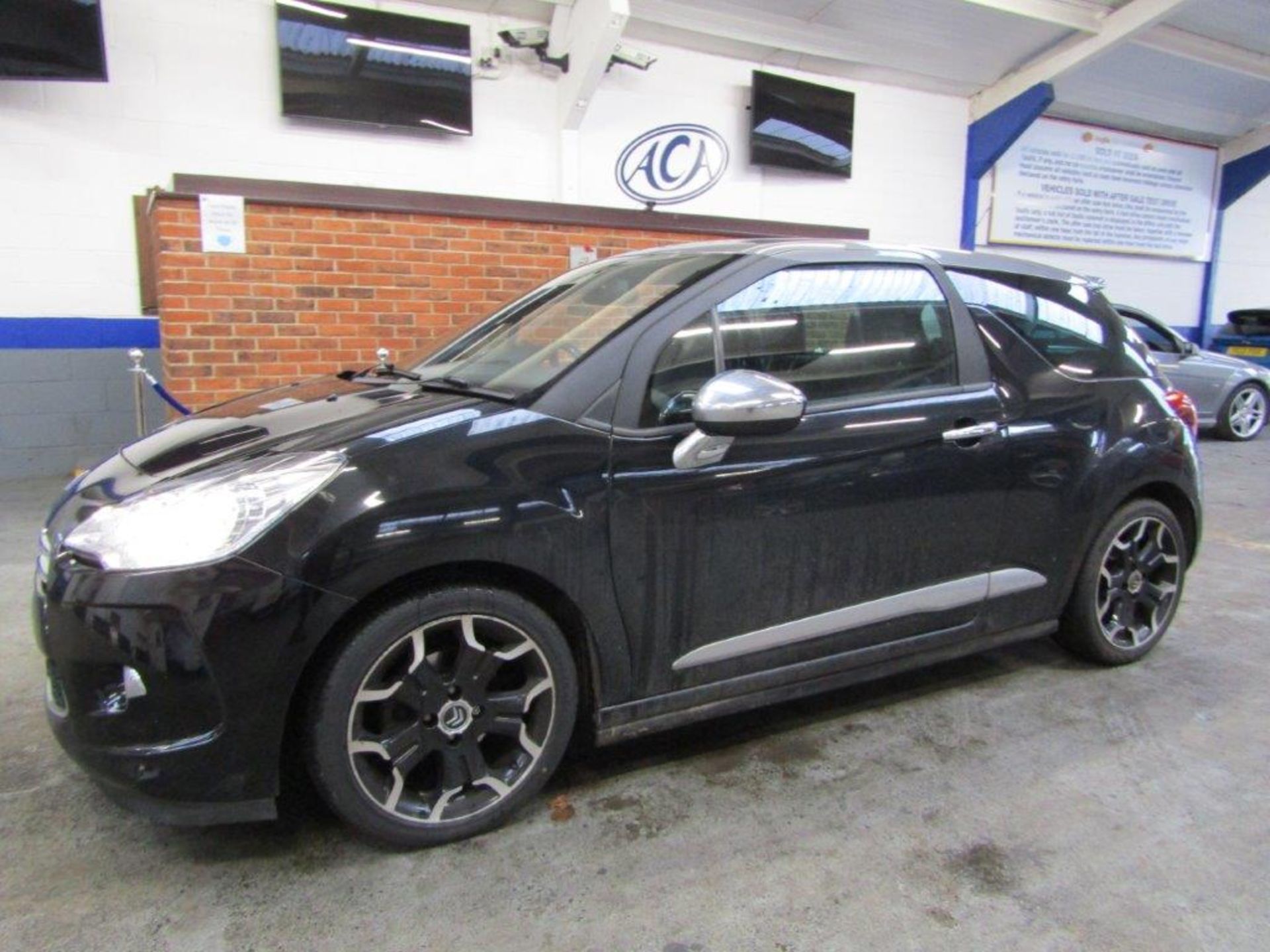 13 13 Citroen DS3 Airdream DSport