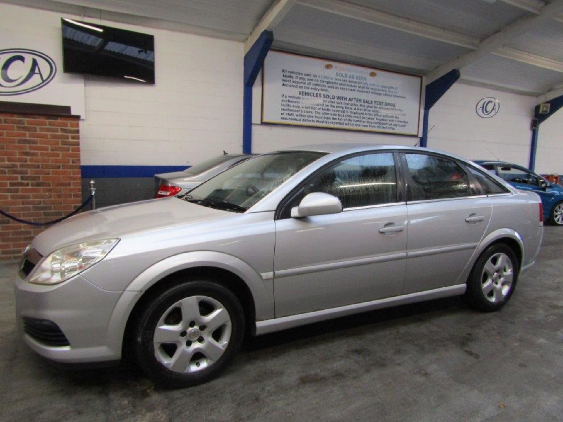 57 07 Vauxhall Vectra Exclusiv