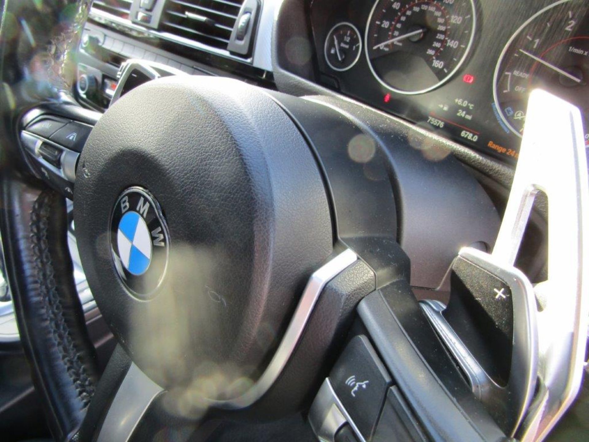 15 15 BMW 335i M Sport Auto - Image 14 of 36