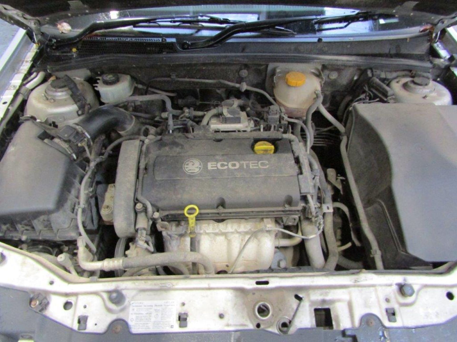 57 07 Vauxhall Vectra Exclusiv - Image 10 of 25