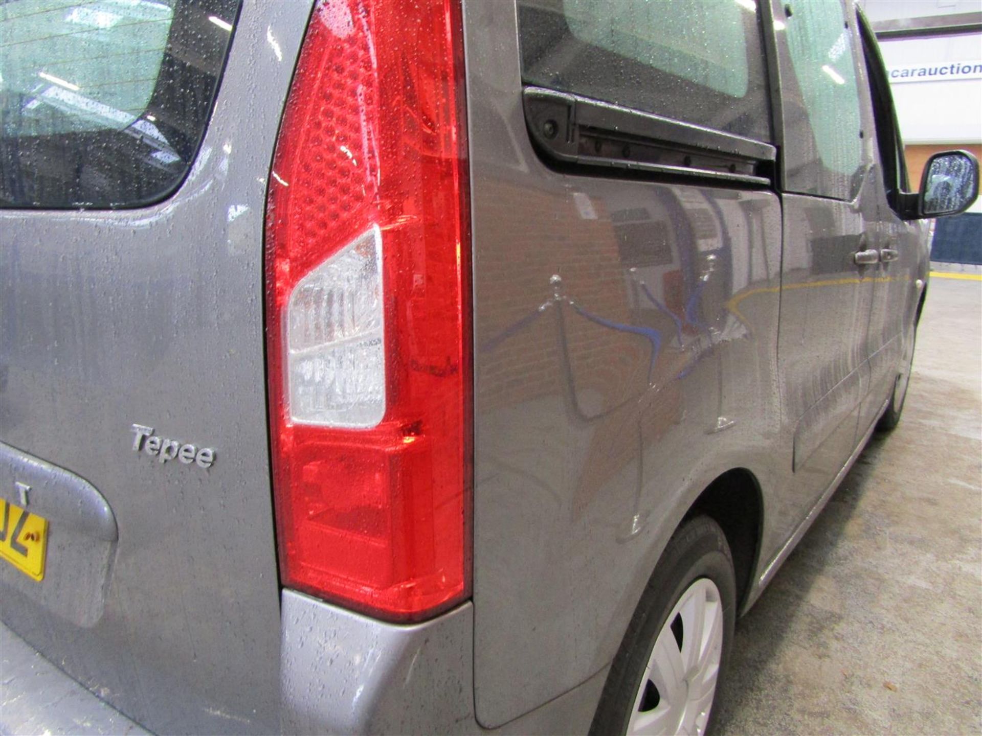 08 08 Peugeot Partner Tepee S HDi 75 - Image 23 of 25