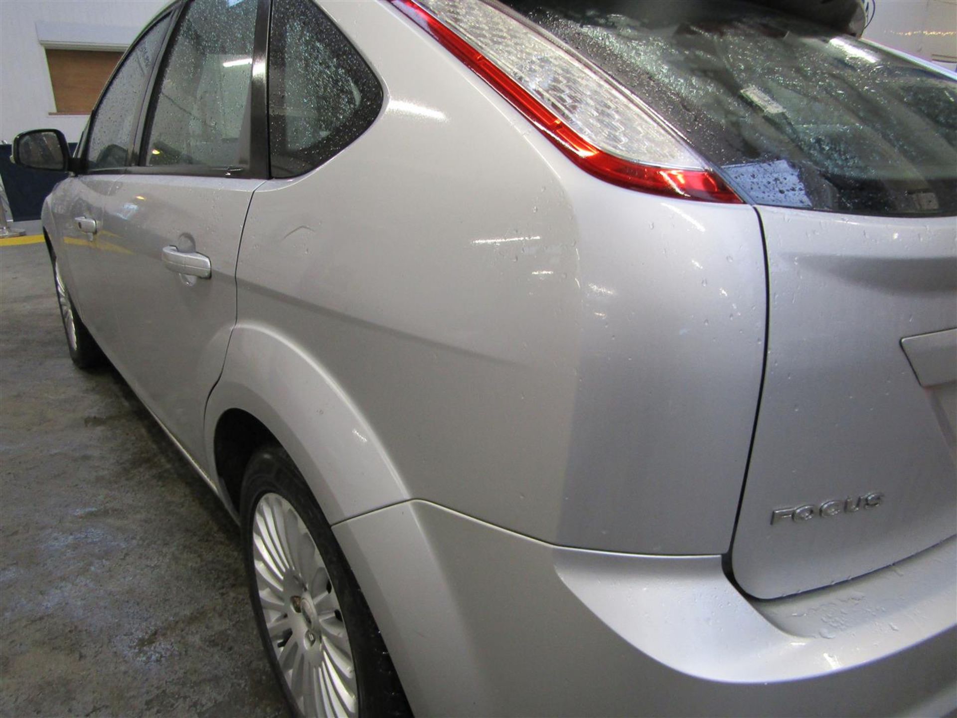 10 10 Ford Focus Titanium TDCi - Image 12 of 24