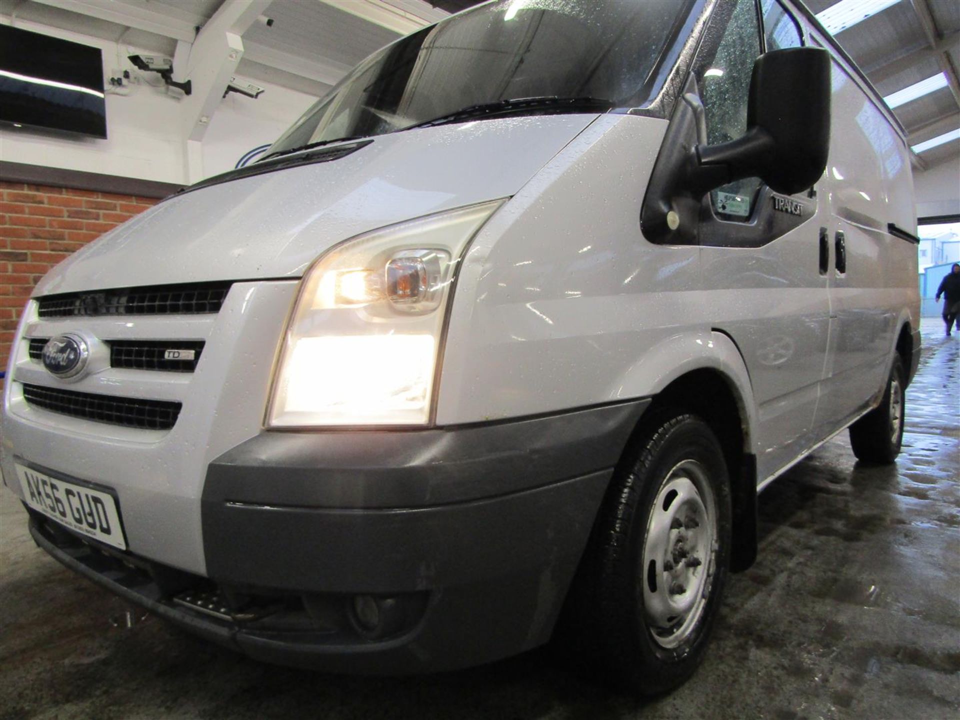 56 06 Ford Transit 130 T280S FWD - Image 13 of 28