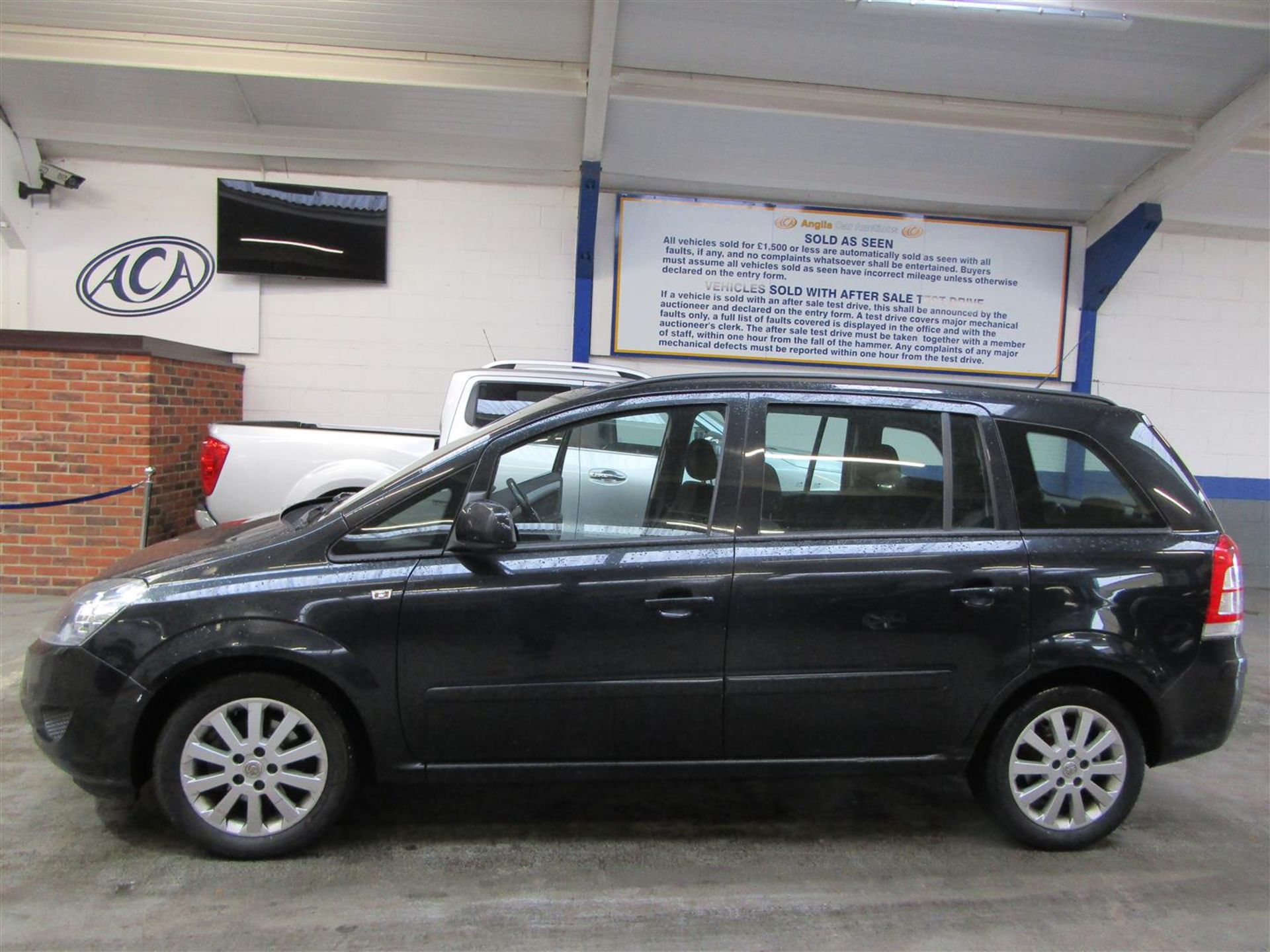 14 14 Vauxhall Zafira Exclusiv - Image 2 of 23