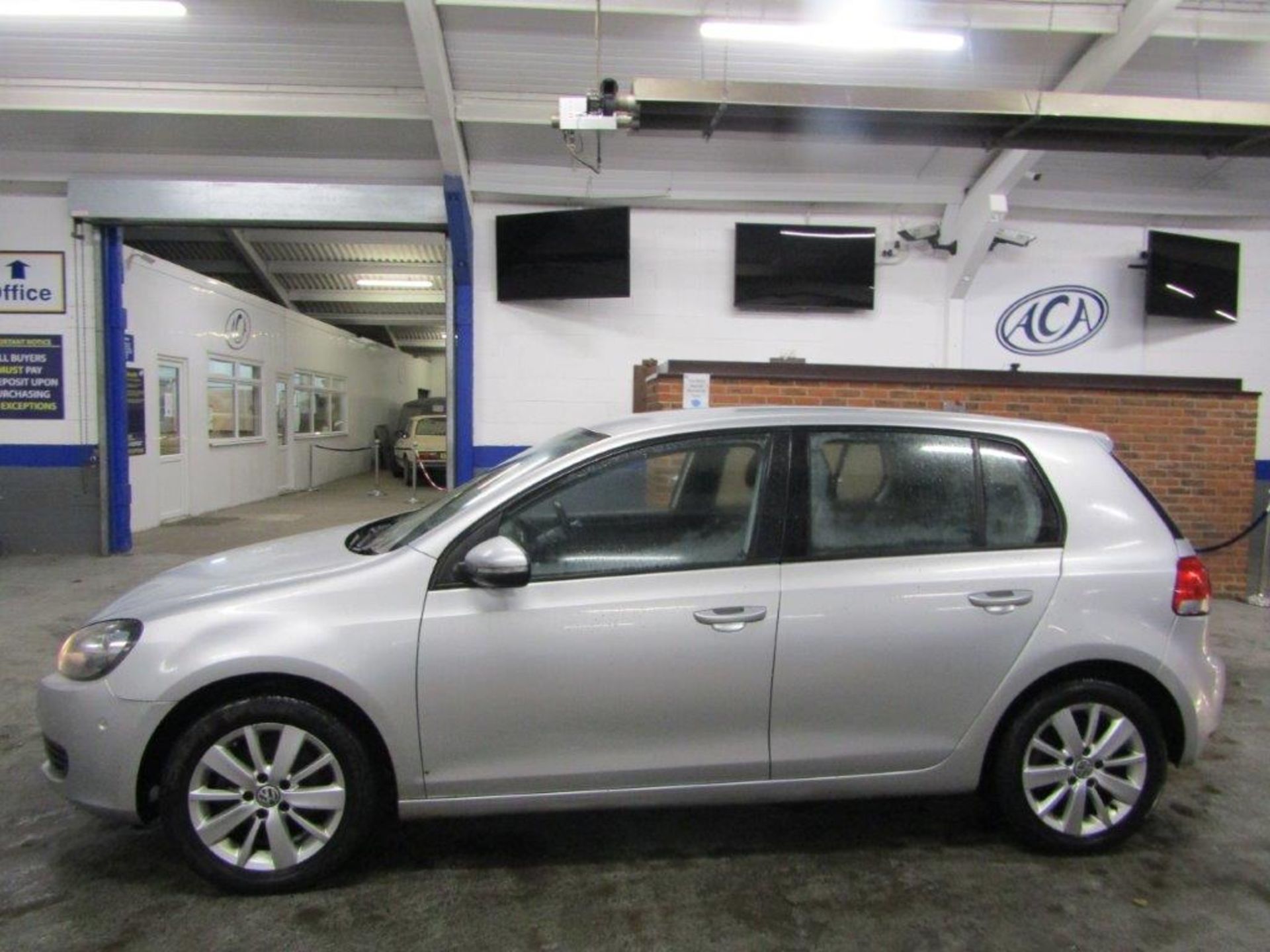 12 12 VW Golf Match TDi - Image 4 of 23