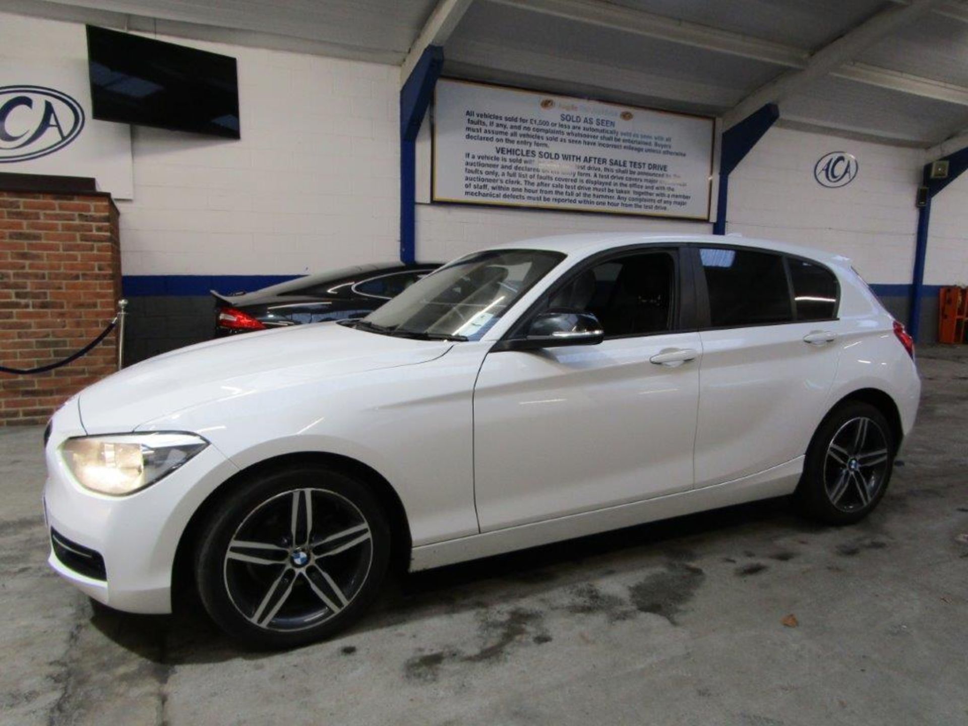 13 13 BMW 116d Sport