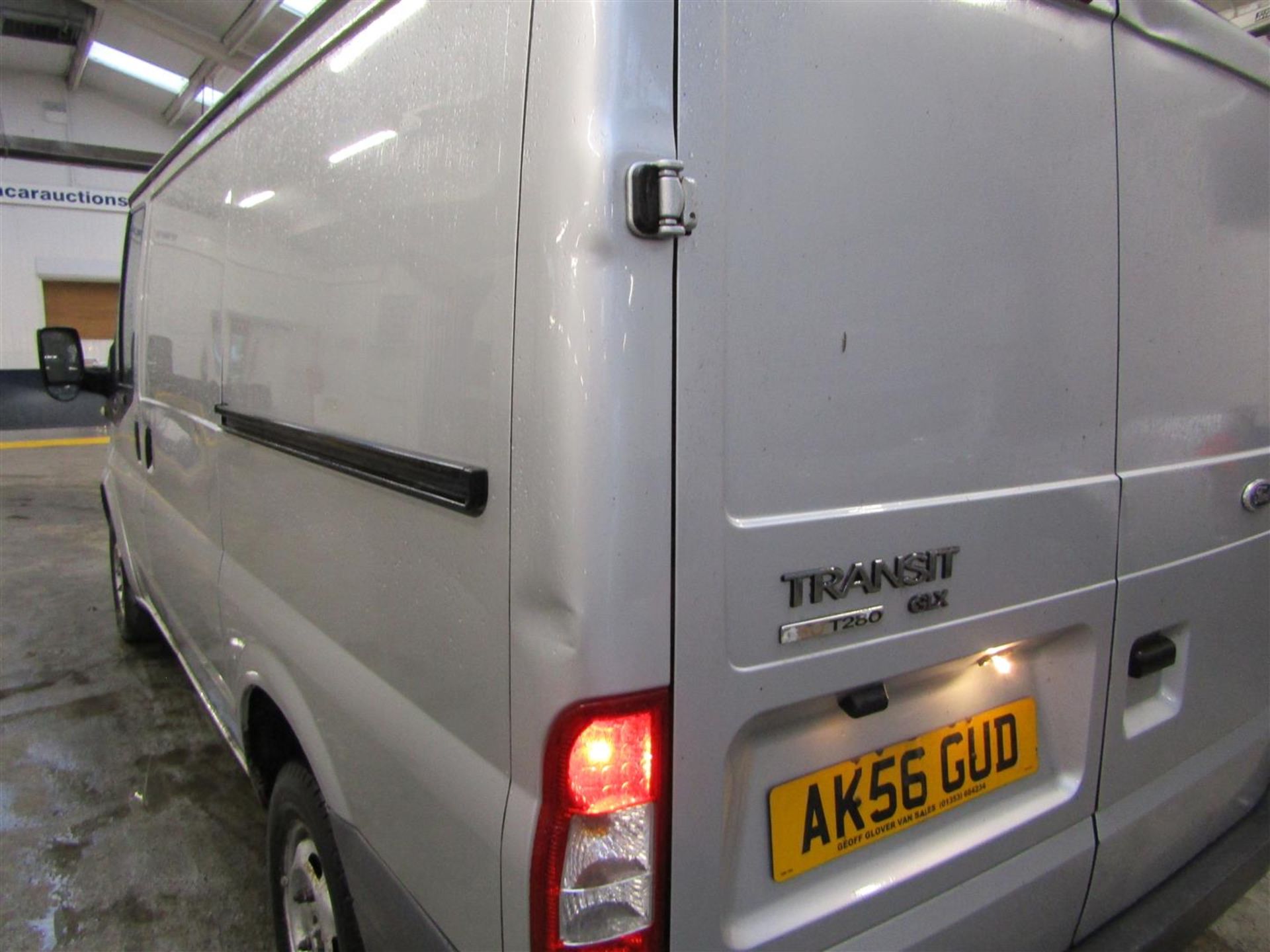 56 06 Ford Transit 130 T280S FWD - Image 17 of 28