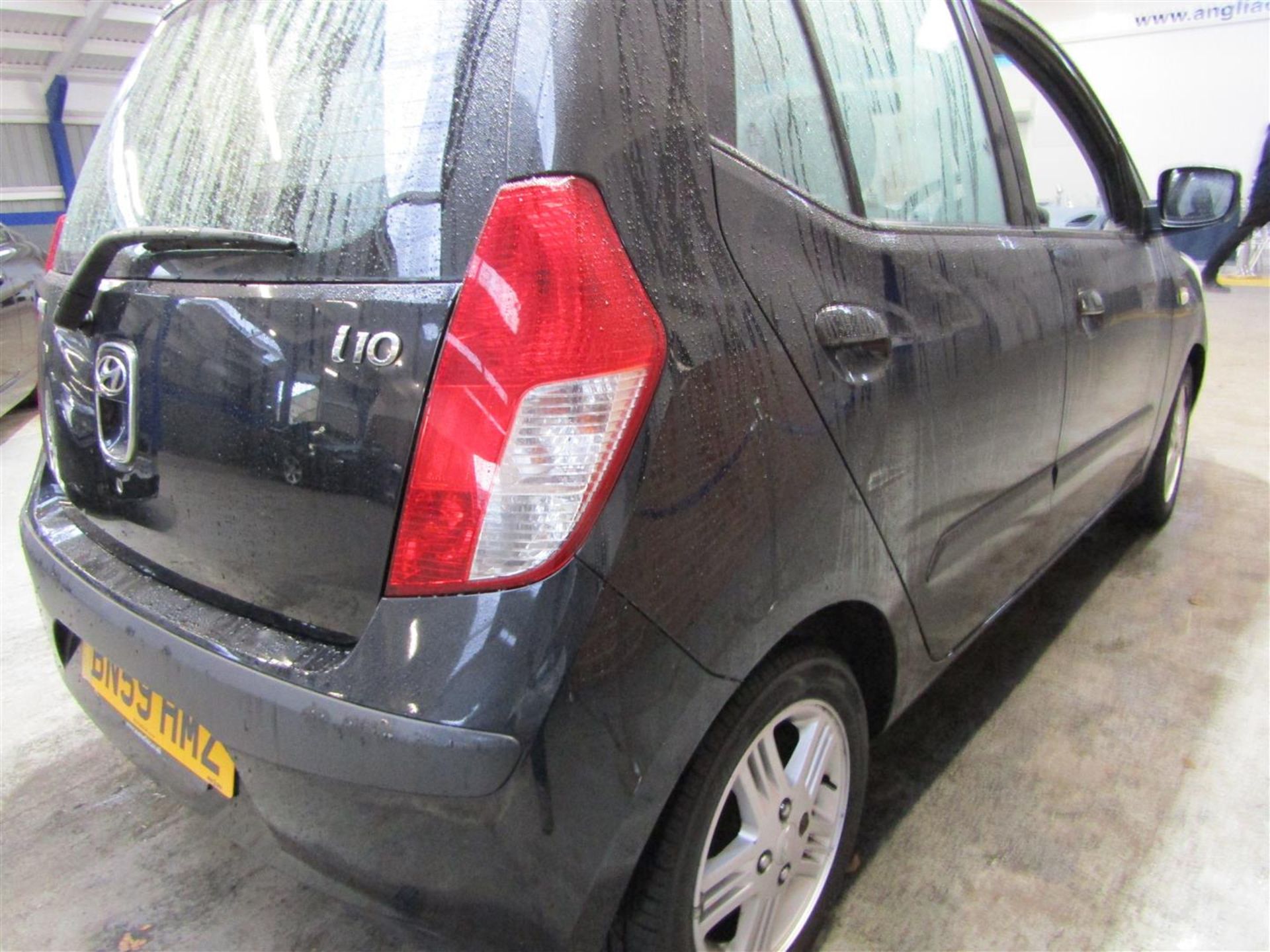 59 09 Hyundai i10 Comfort - Image 17 of 24