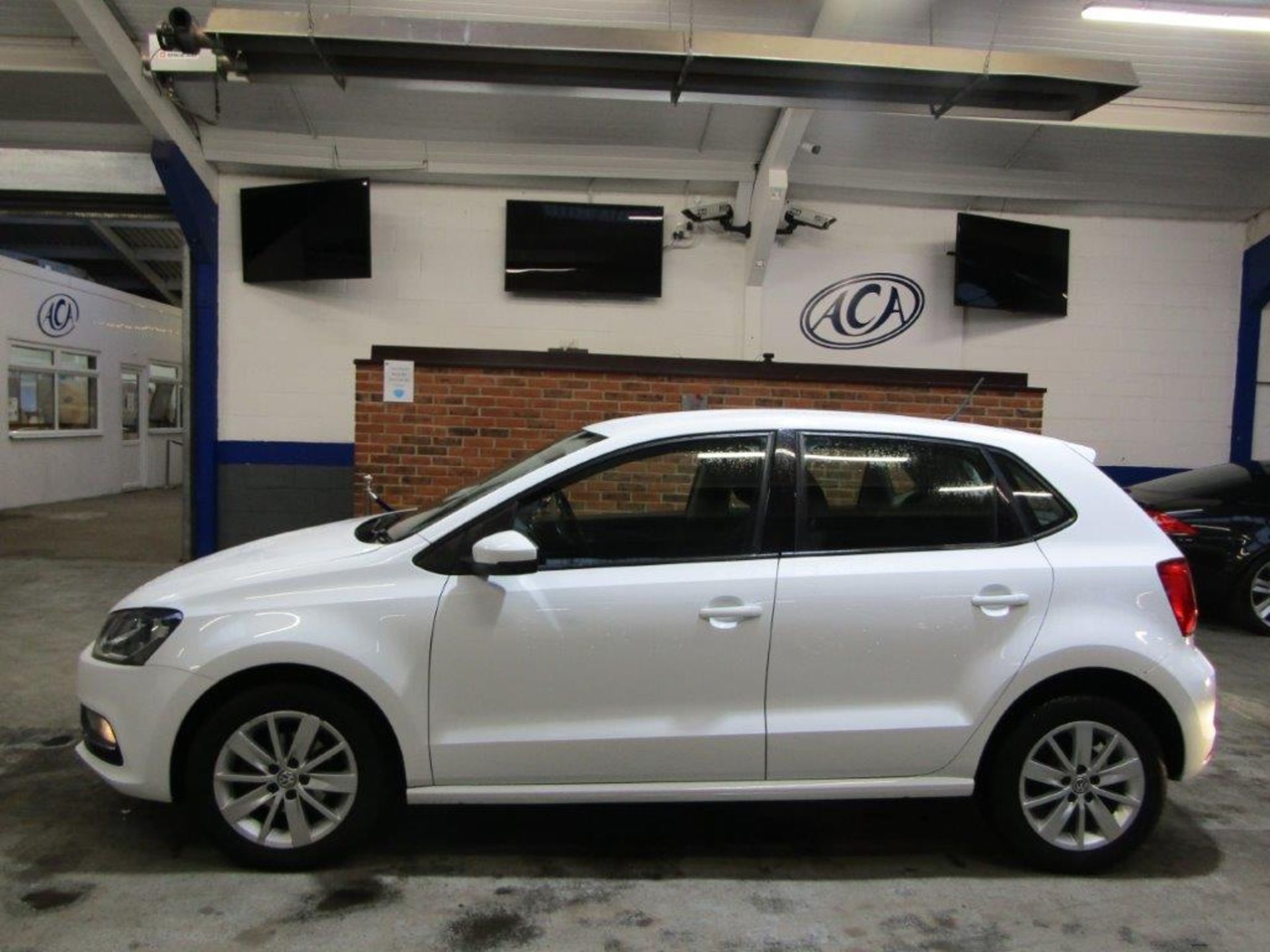 64 14 VW Polo SE TDI - Image 5 of 22