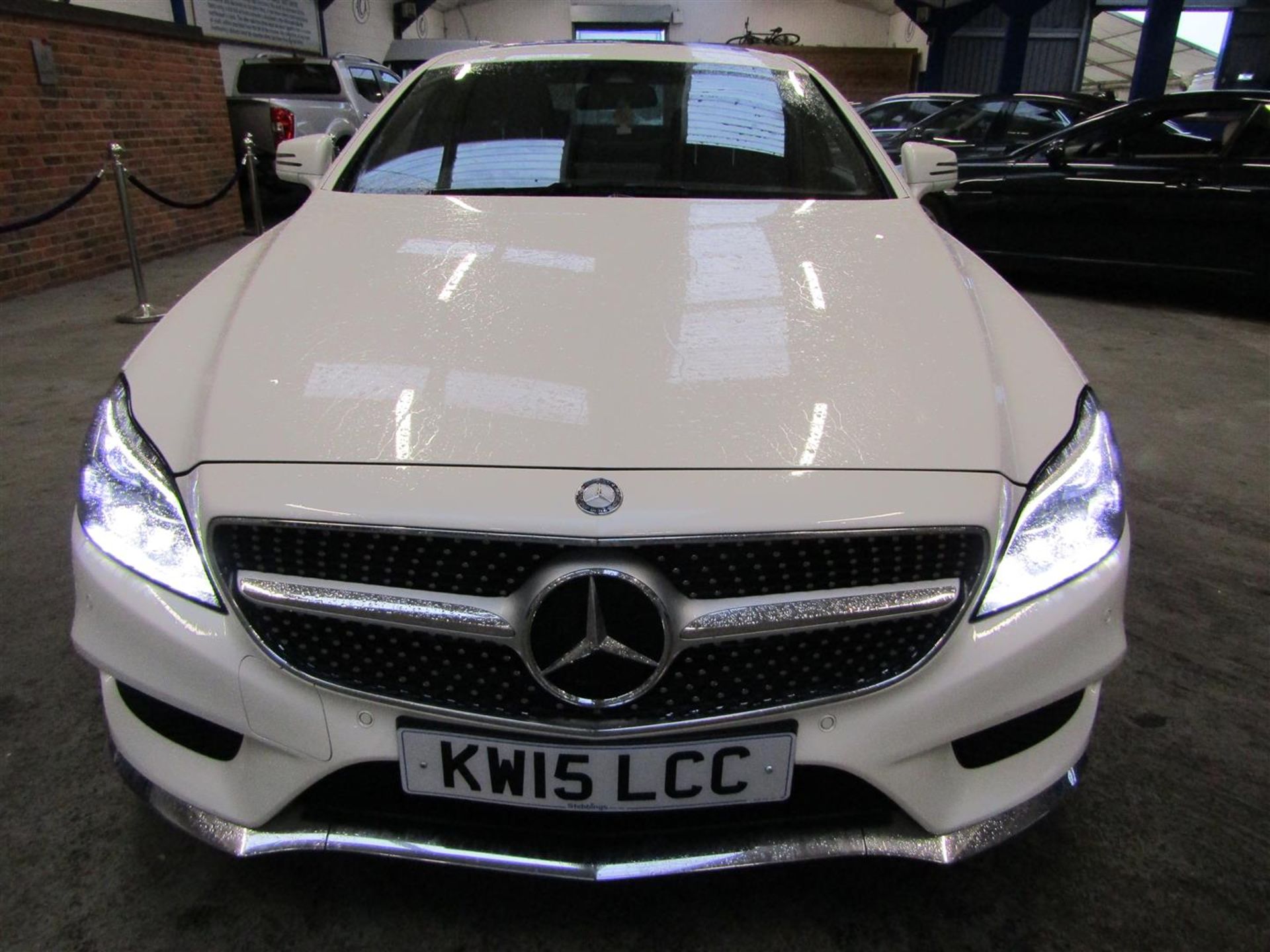 15 15 Mercedes CLS220 AMG Line Prem - Image 6 of 23