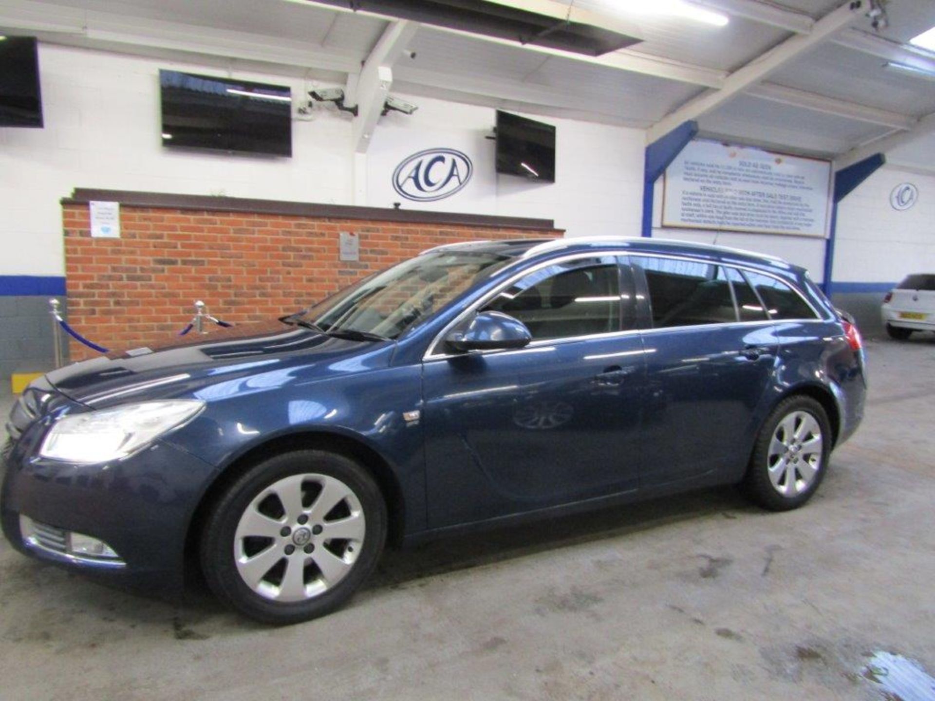 61 11 Vauxhall Insignia SRI 128 CDTI