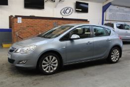 10 10 Vauxhall Astra Exclusiv 113