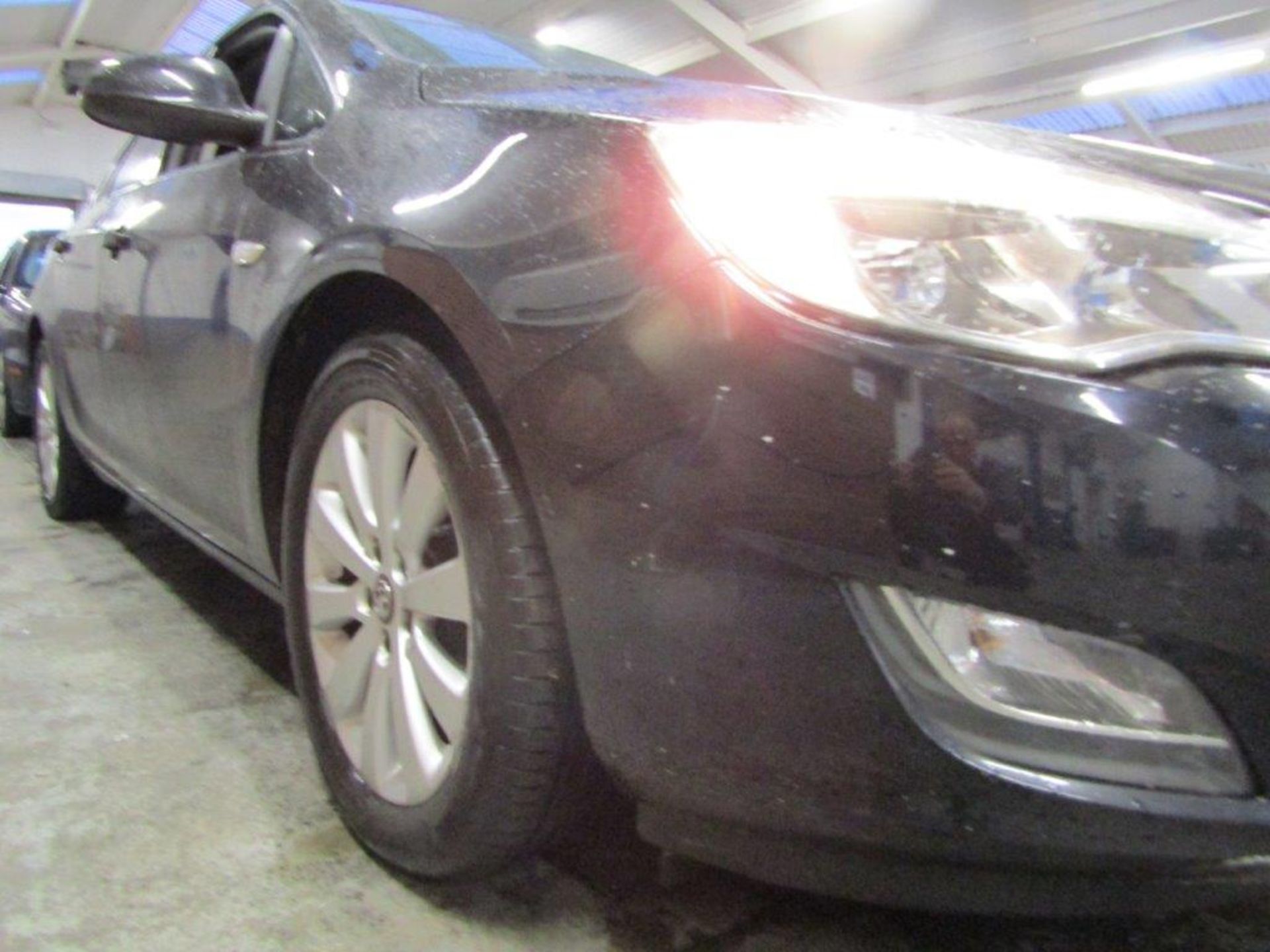 61 11 Vauxhall Astra Exclusiv CDTi - Image 16 of 24