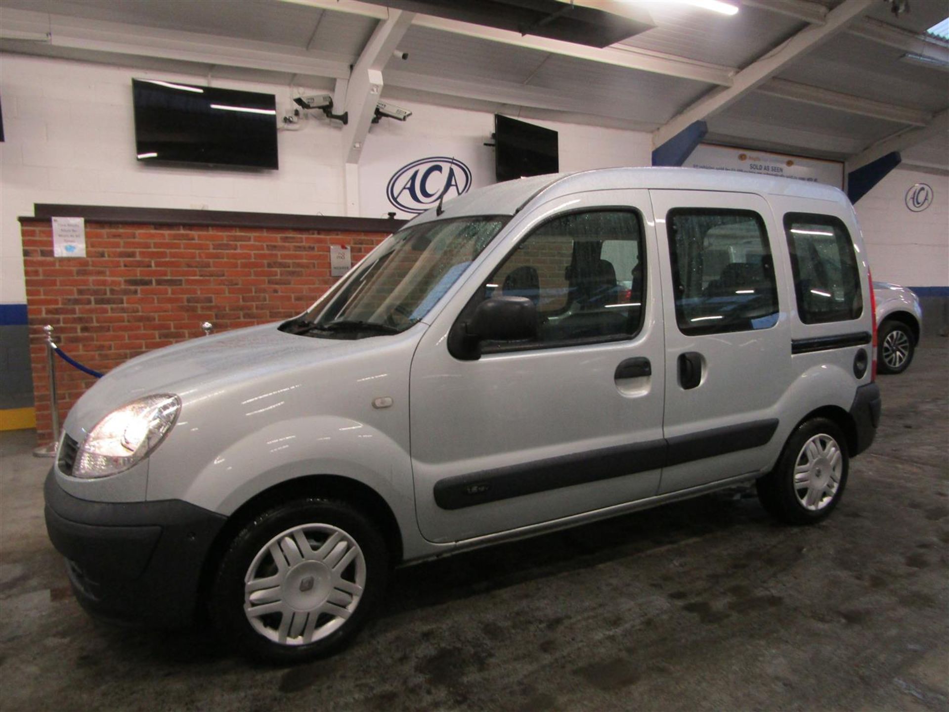 08 08 Renault Kangoo Authentique A