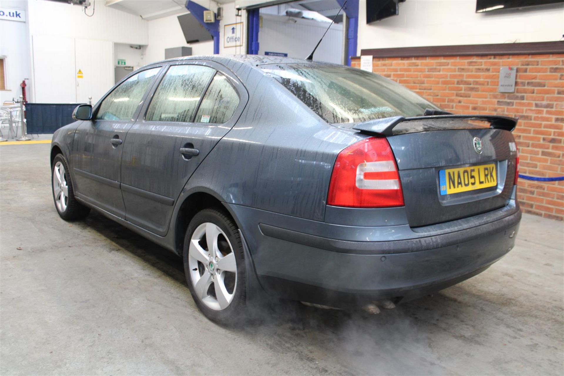 05 05 Skoda Octavia Elegance TDi - Image 3 of 16