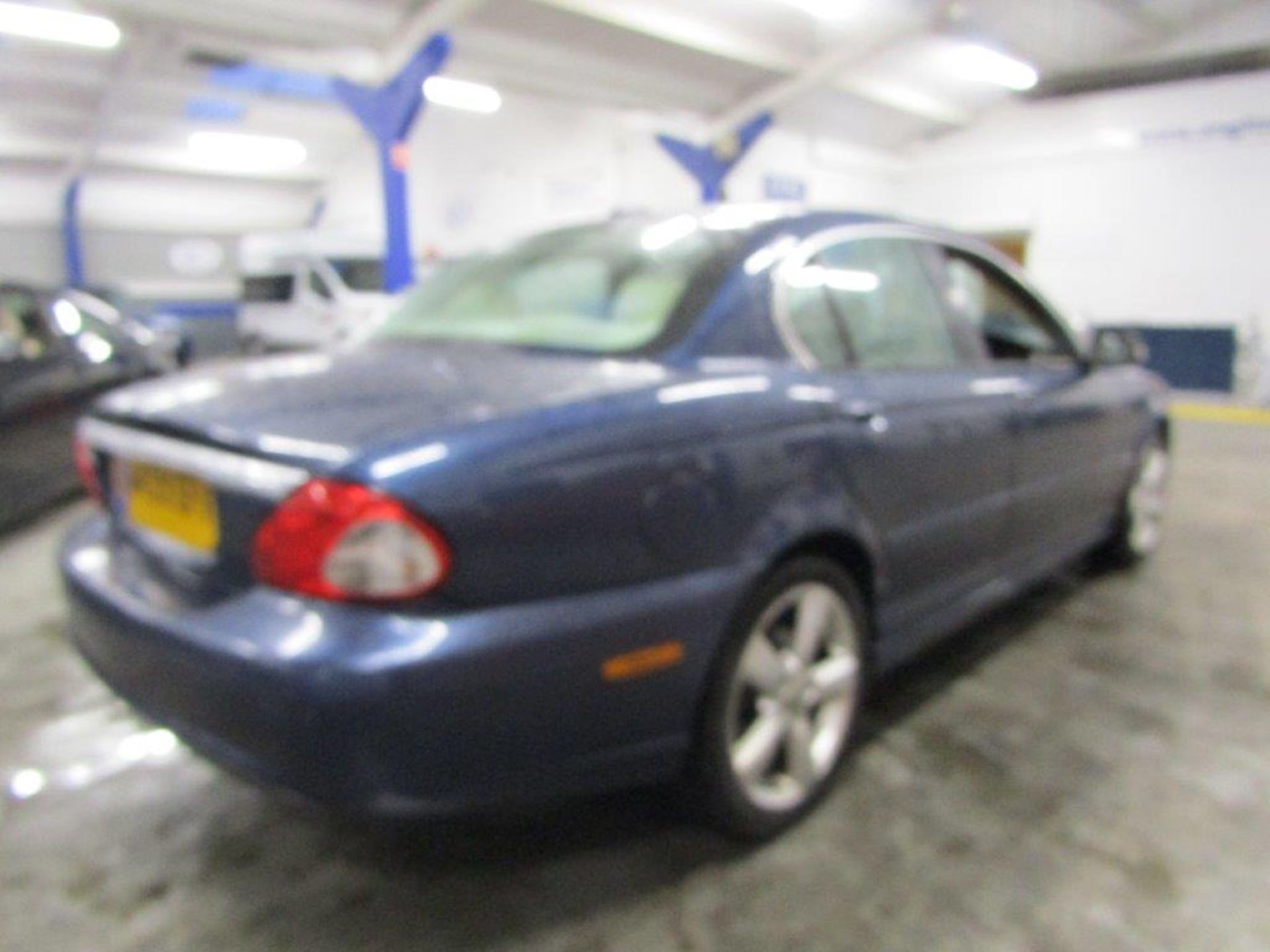 59 09 Jaguar X-Type SE Auto - Image 3 of 24