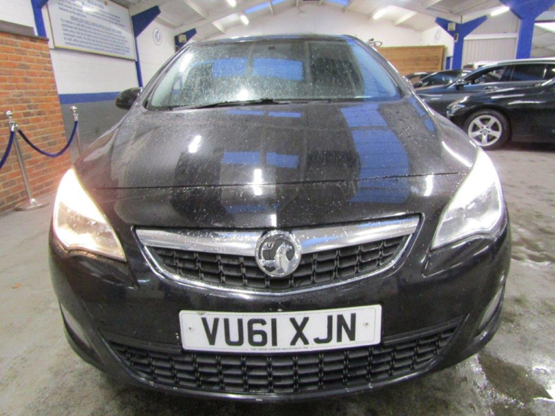 61 11 Vauxhall Astra Exclusiv CDTi - Image 4 of 24