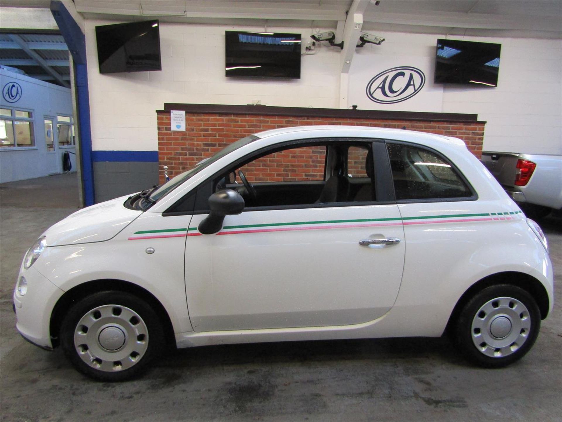 10 10 Fiat 500 Pop - Image 2 of 20