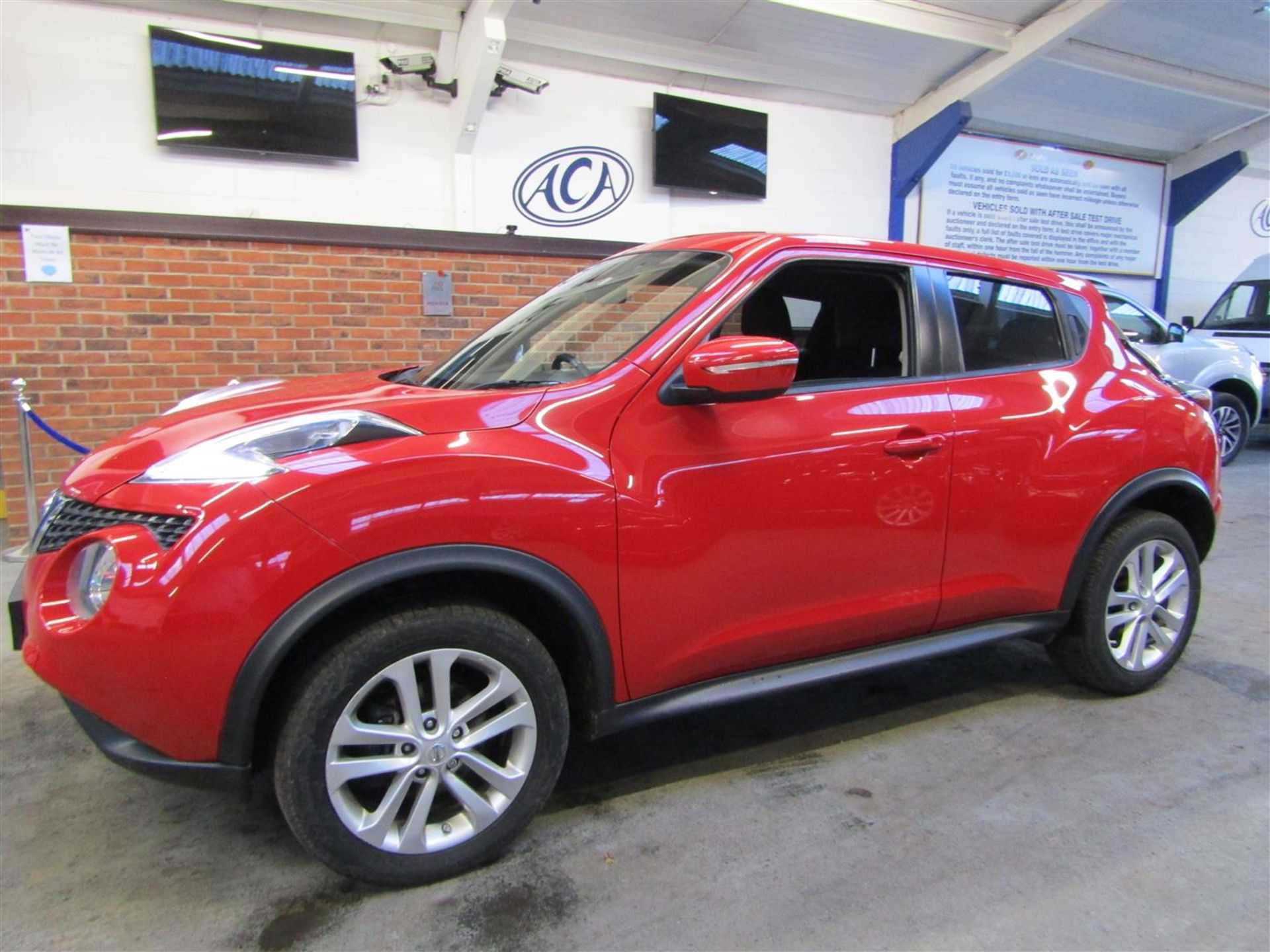 64 14 Nissan Juke Acenta Dig-T