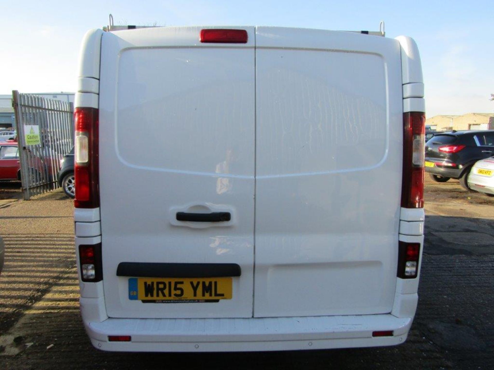 15 15 Vauxhall Vivaro 2700 Sportive - Image 3 of 30