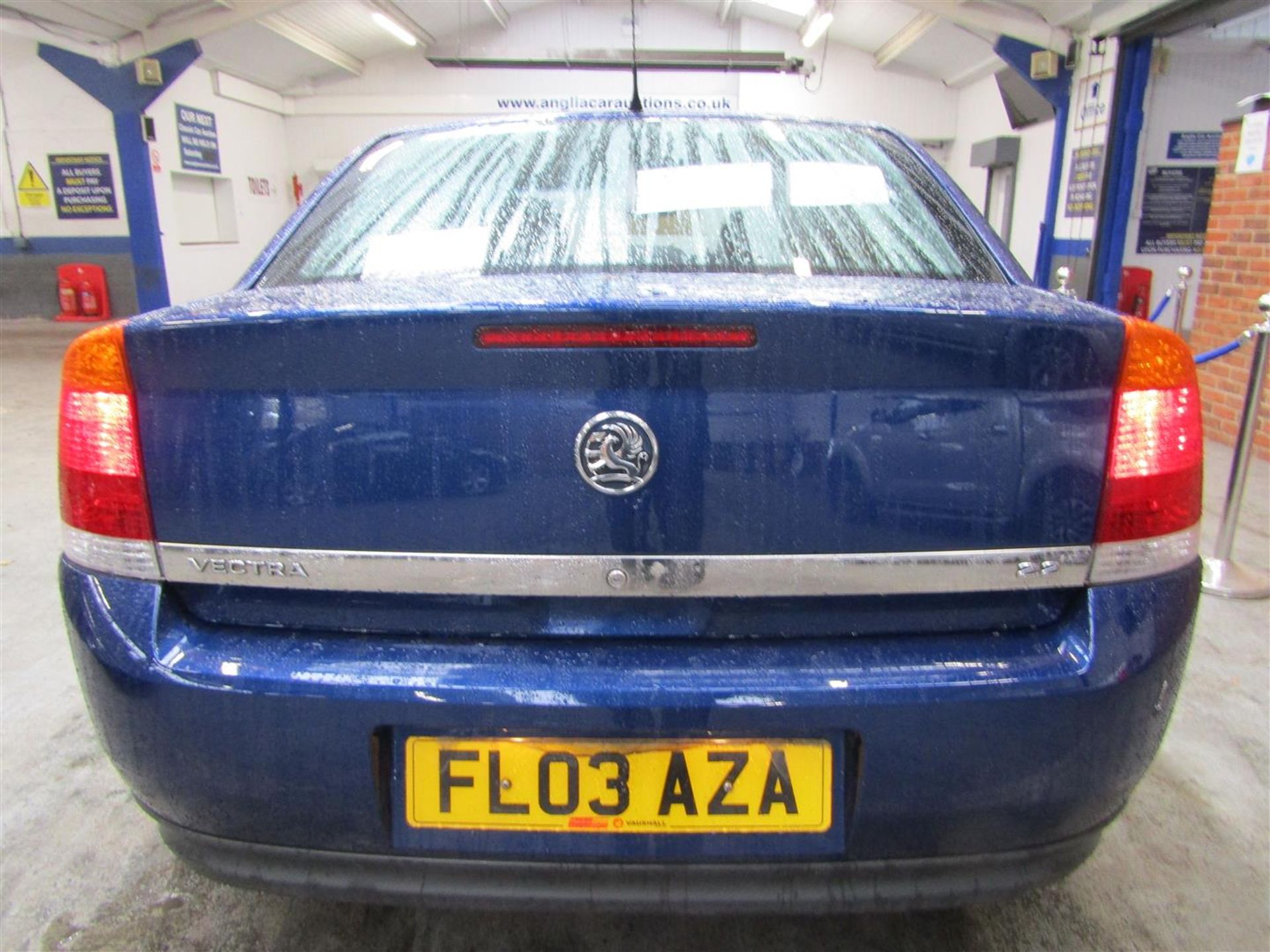 03 03 Vauxhall Vectra SXi 16V - Image 3 of 30