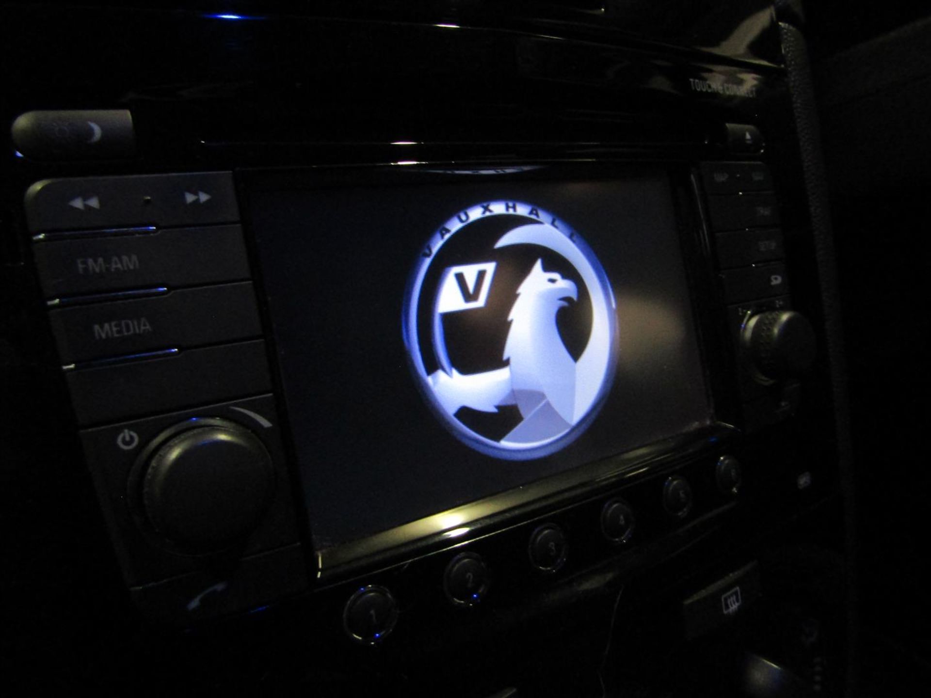 62 12 Vauxhall Corsa Ltd Edition - Image 8 of 22