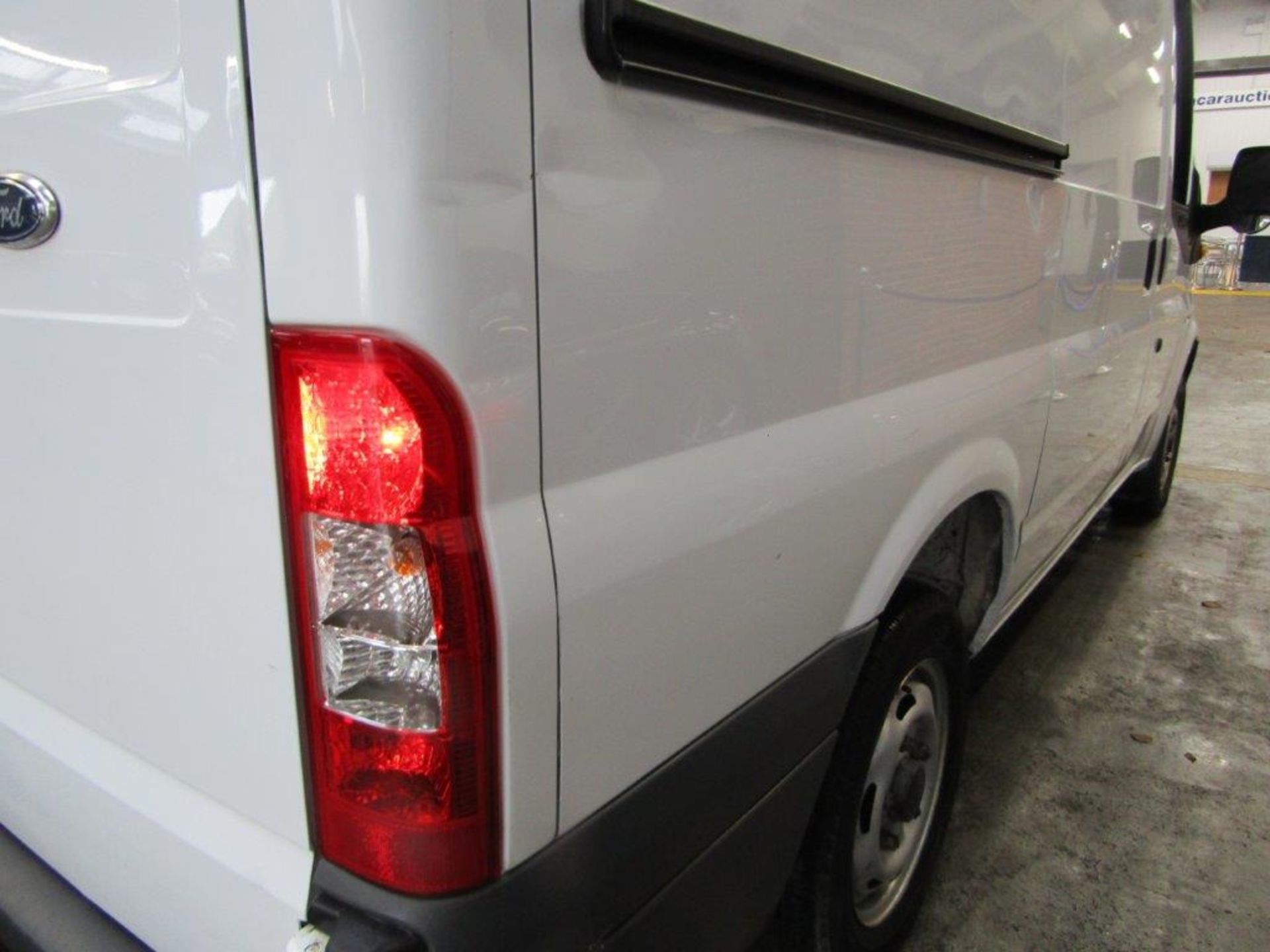 11 11 Ford Transit 85 T300S FWD - Image 15 of 22