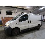 05 05 Vauxhall Vivaro 2700 DTI SWB