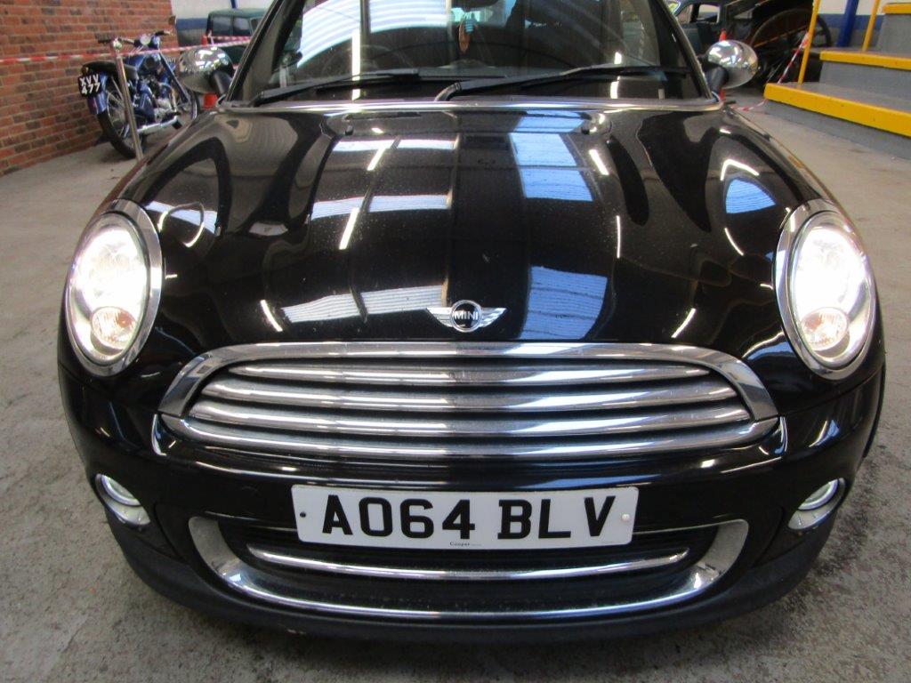 64 14 Mini Roadster Cooper - Image 2 of 25