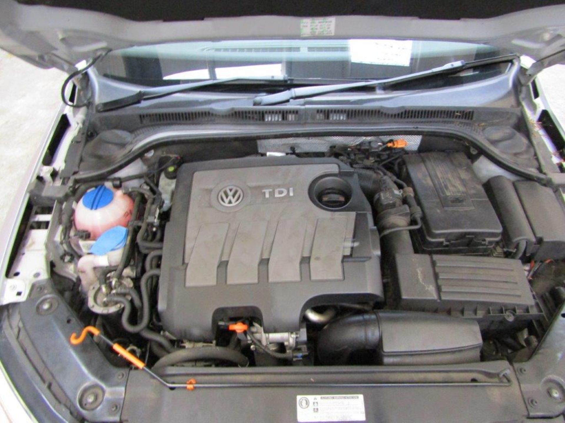 12 12 VW Jetta S BM Tech TDI - Image 16 of 20