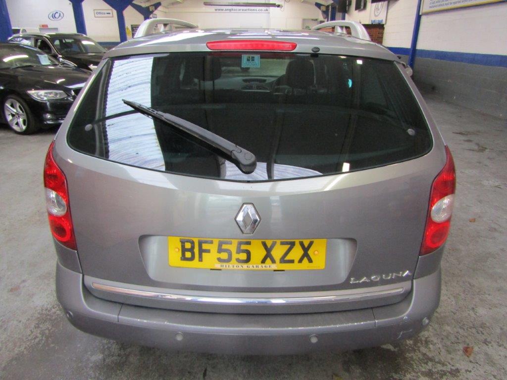 55 05 Renault Laguna Dyn DCI 120 - Image 3 of 17