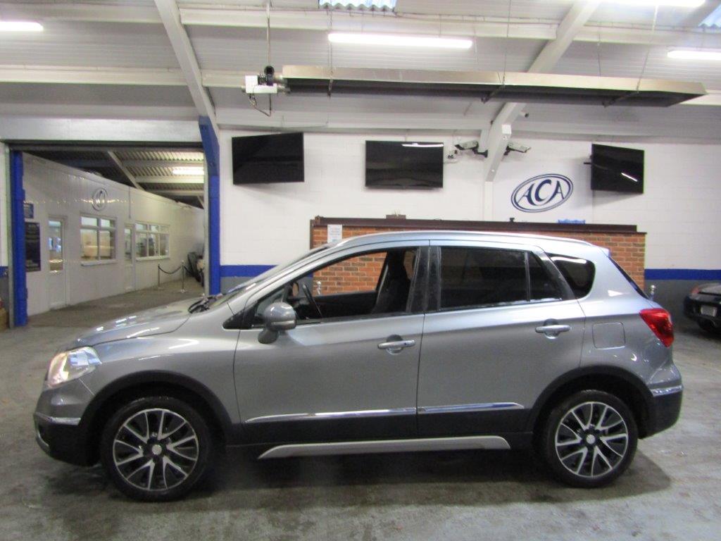 64 14 Suzuki SX4 S-Cross SZ-T DDIS - Image 2 of 24