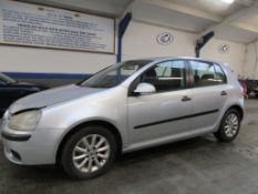 04 04 VW Golf FSi FE